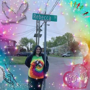 Meet your Posher, Rebecca